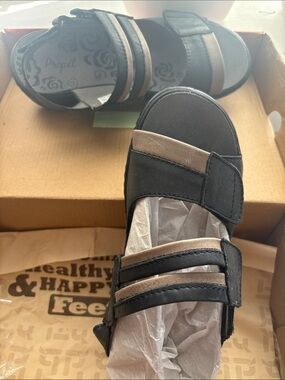 Women’s Propet Black and Tan Velcro Sandals